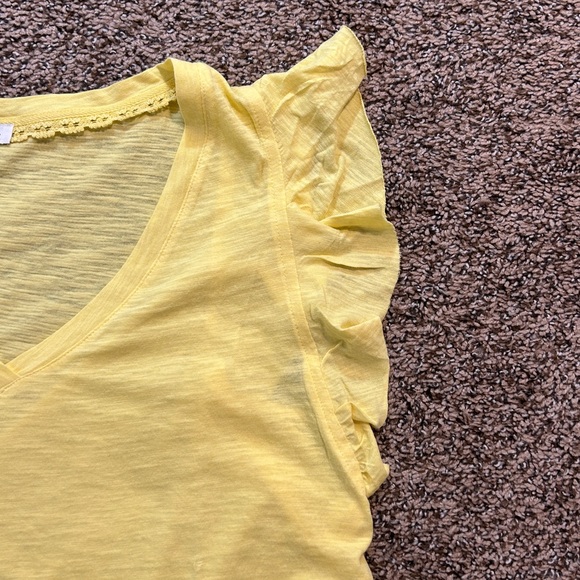 Yellow Ruffle Sleeve Tee - Picture 3 of 5
